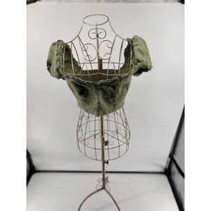 Wilfred Aritzia Linen Puff Sleeve Smocked Crop Top Sage Green Small